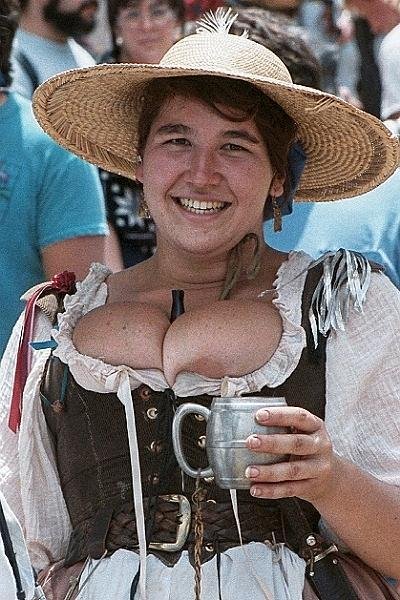 Самые пышногрудые женщины Европы. Самые пышногрудые женщины Европы.